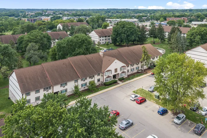 Exterior view of a residential building at Valley View Apartments.