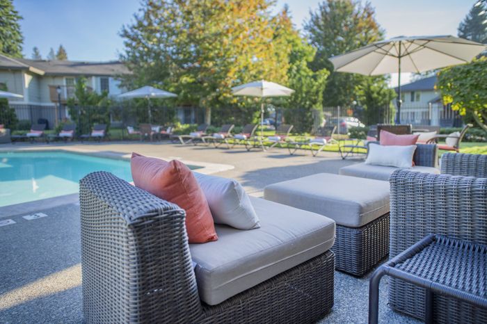 Community Hot Tub | Puyallup WA Apartments For Rent | Willow Hill
