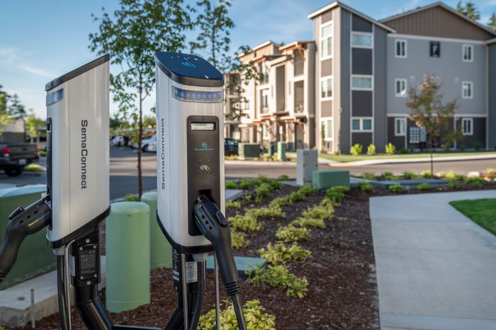1500 Orchard Charging Station l Luxury Apartments for Rent in Tacoma, WA l 1500 Orchard