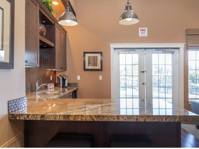 Clubhouse Bar l Kensington Gate l Tacoma Apartments