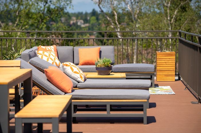 Vista Terrace Rooftop Resident Space