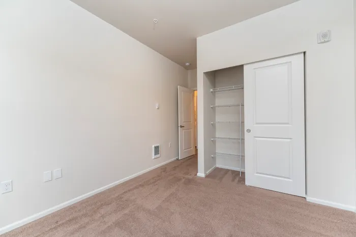 2x2 Secondary Bedroom l Luxury Apartments for Rent in Tacoma, WA l 1500 Orchard