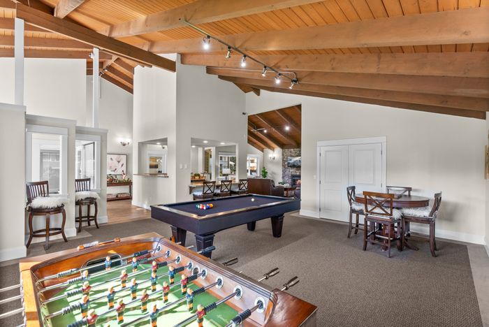 Community Game Area l 1 and 2 Bedroom Apartments in University Place, WA l Park Place Apartments