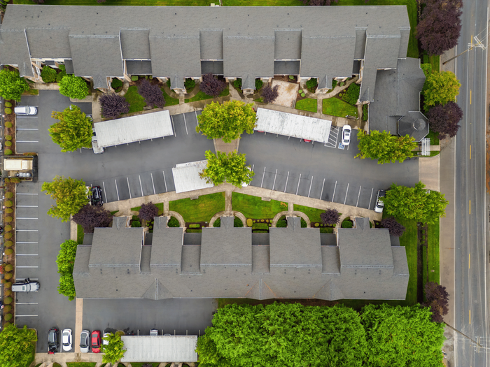 Community Overview l Apartments for Rent in Parkland, WA