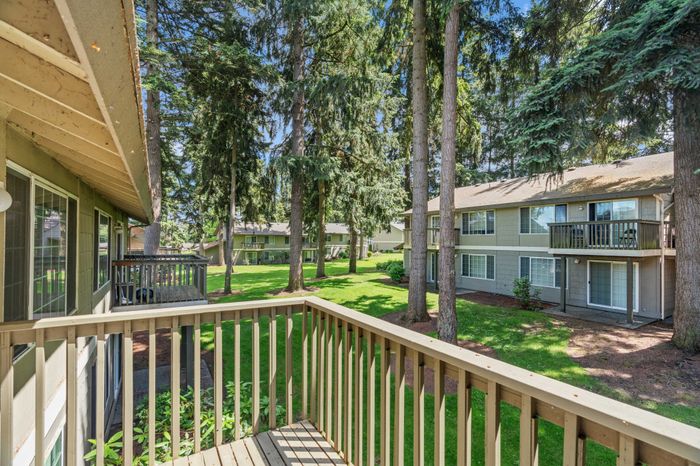 Meridian Firs Apartments