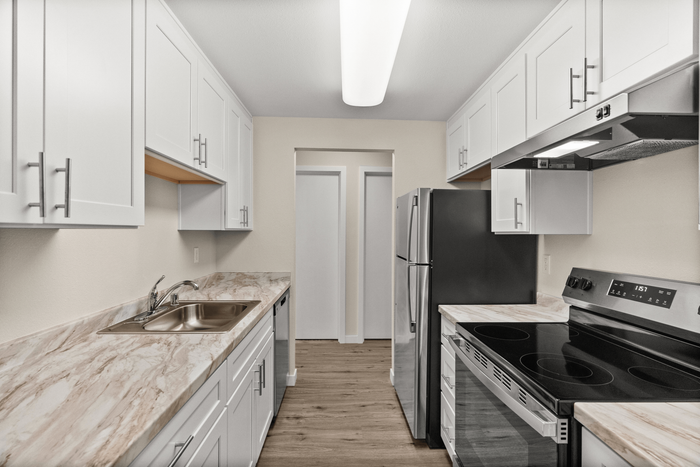 Stainless Steel Kitchen Appliances| Puyallup WA Apartments For Rent | Willow Hill