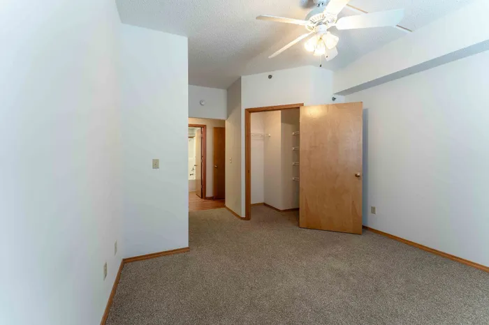 The-Abbey-Apartment-Homes-Springfield-Missouri-Two-Bedroom-C-Phase-1-Guest-Bedroom