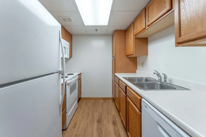 The-Abbey-Apartment-Homes-Springfield-Missouri-Two-Bedroom-C-Phase-1-Kitchen