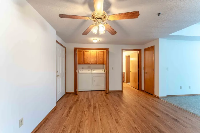 The-Abbey-Apartment-Homes-Springfield-Missouri-Two-Bedroom-C-Phase-1-Laundry-Dining-Room