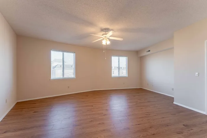 The-Abbey-Apartment-Homes-Springfield-Missouri-Two-Bedroom-Penthouse-C-Primary-Bedroom