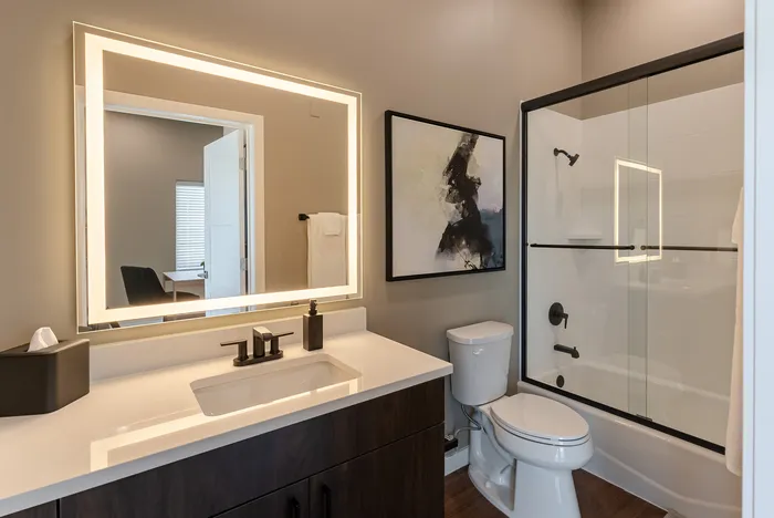 Heritage-Apartments-Springfield-Missouri-Sterling-Furnished-Three-Bedroom-Third-Bathroom