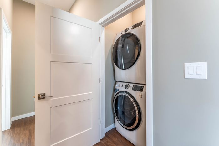 Heritage-Apartments-Springfield-Missouri-Galahad-Two-Bedroom-Laundry