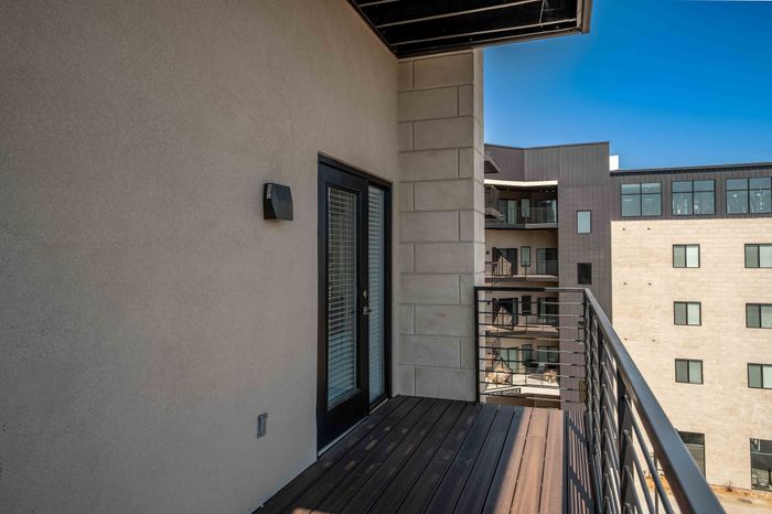 Heritage-Apartments-Springfield-Missouri-Galahad-Two-Bedroom-Patio