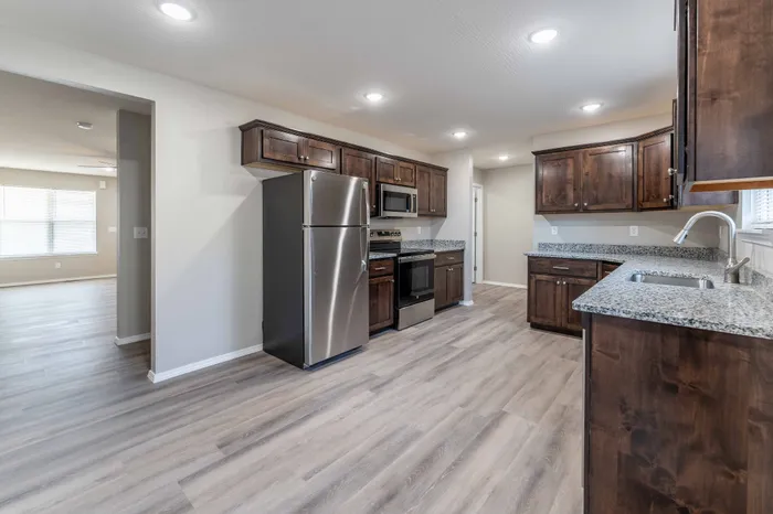 Oakwood-Heights-Townhomes-Republic-Missouri-Three-Bedroom-Kitchen-Back-Door-View