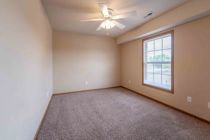 Oakwood-Heights-Townhomes-Republic-Missouri-Phase-One-Three-Bedroom-Third-Bedroom