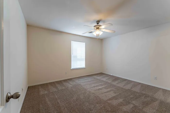 Battlefield-Park-Apartments-Springfield-Missouri-Four-Bedroom-First-Bedroom