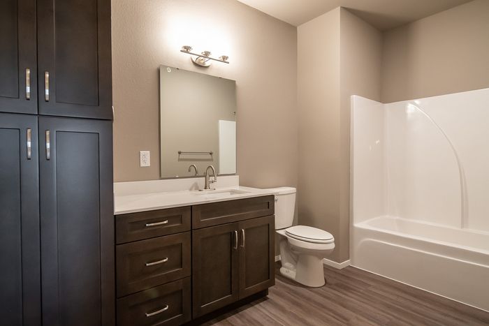 Promenade-Commons-Apartments-Rogers-Arkansas-Phase-Two-Two-Bedroom-Guest-Bathroom