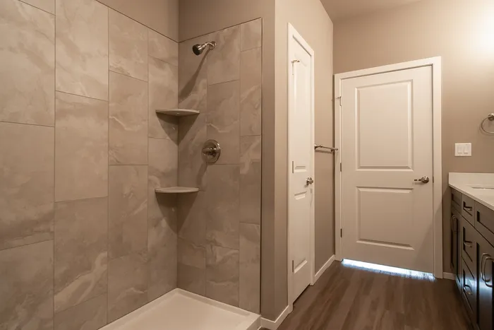 Promenade-Commons-Apartments-Rogers-Arkansas-Phase-Two-Two-Bedroom-E-Primary-Bathroom-Shower