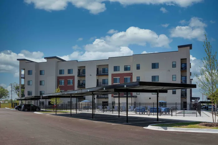 Promenade-Commons-Apartments-Rogers-Arkansas-Exteriors-Phase-One-Covered-Parking