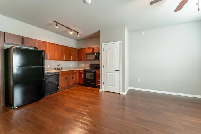Verandas-Apartments-Springfield-Missouri-Studio-Kitchen