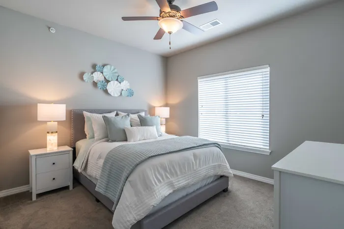 Verandas-Apartments-Springfield-Missouri-Furnished-Two-Bedroom-Guest-Bedroom