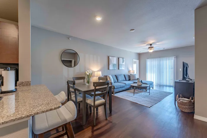 Verandas-Apartments-Springfield-Missouri-Furnished-Two-Bedroom-Living-Room-Patio-Doors