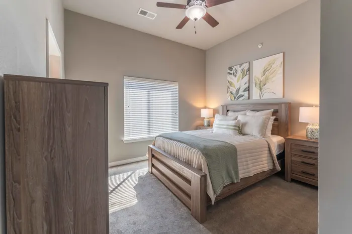 Verandas-Apartments-Springfield-Missouri-Furnished-Two-Bed-Two-Bath-Primary-Bedroom