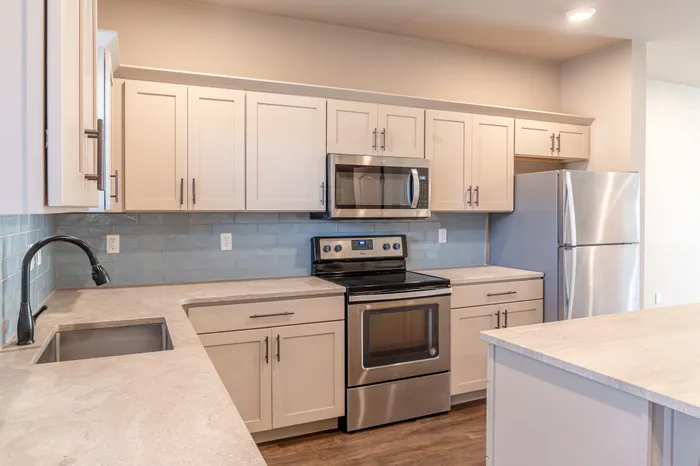 Verandas-Villas-Townhomes-Springfield-Missouri-Two-Bedroom-Kitchen-Appliances