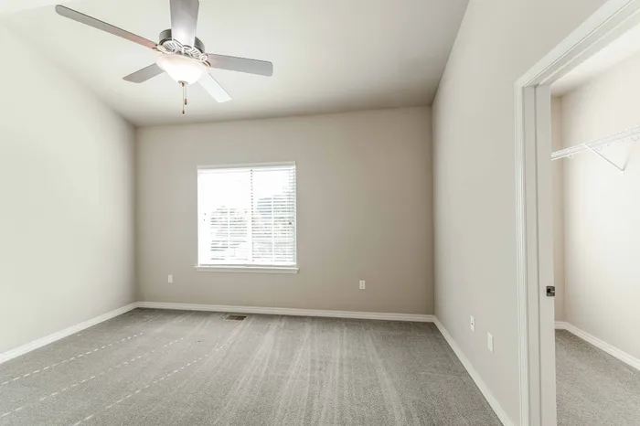 Verandas-Villas-Townhomes-Springfield-Missouri-Two-Bedroom-Guest-Bedroom