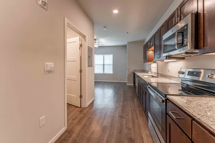 Union-Mill-Apartments-Wichita-Kansas-Studio-Home-Entrance-View