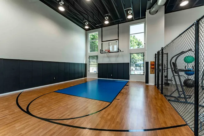Township-28-Apartments-Springfield-Missouri-Amenities-Indoor-Basketball-Court