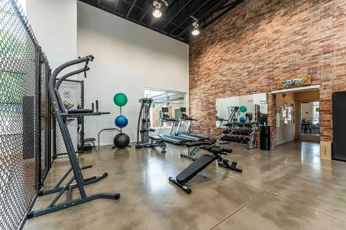Township-28-Apartments-Springfield-Missouri-Amenities-Fitness-Center-Weight-Training