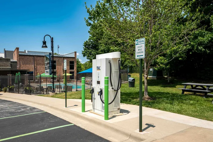 Township-28-Apartments-Springfield-Missouri-Amenities-EV-Chargers