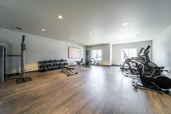 Crescent-Falls-Apartments-Joplin-Missouri-Amenities-Fitness-Center-Workout-Space