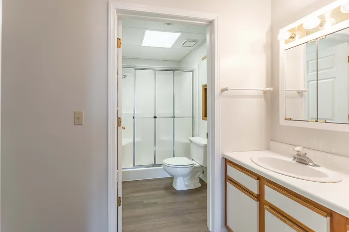The-Abbey-Apartments-Springfield-Missouri-Phase-1-Two-Bedroom-A-Primary-Bathroom
