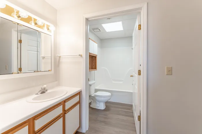 The-Abbey-Apartments-Springfield-Missouri-Phase-1-Two-Bedroom-A-Second-Bathroom