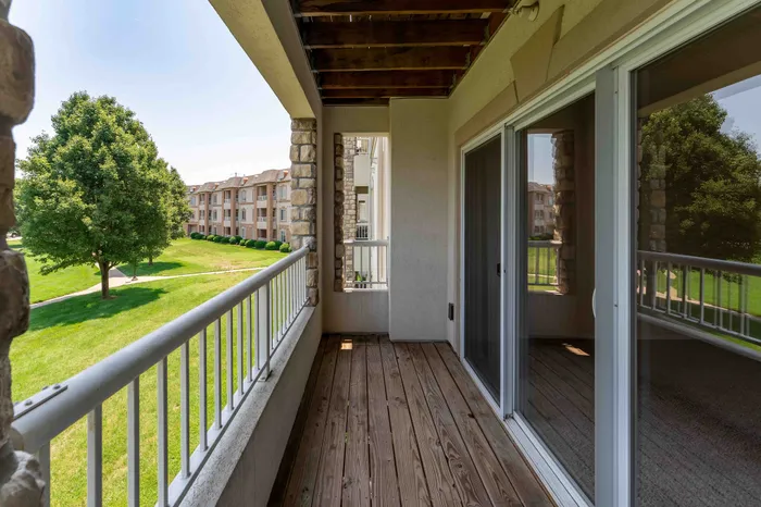 The-Abbey-Apartments-Springfield-Missouri-Phase-2-Two-Bedroom-Patio-View