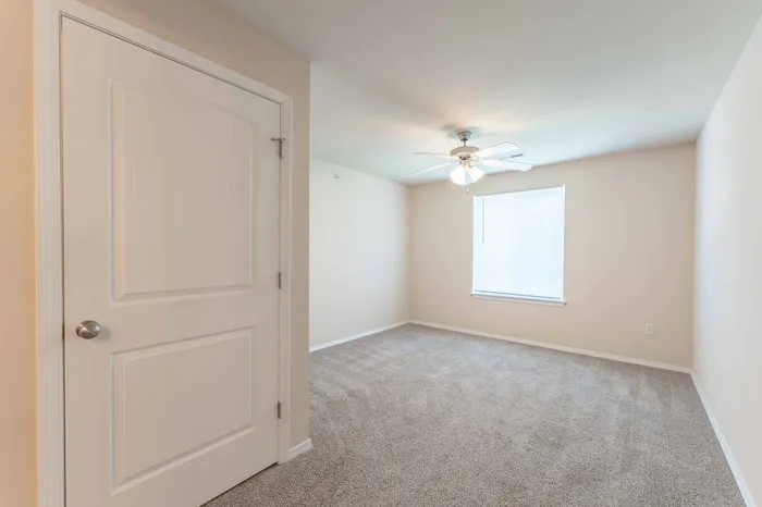 The-Abbey-Apartments-Springfield-Missouri-Phase-2-Two-Bedroom-Primary-Bedroom