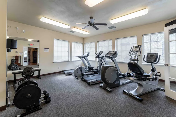Martin-Riley-Apartment-Homes-Springfield-Missouri-Amenities-Fitness-Center-Cardio