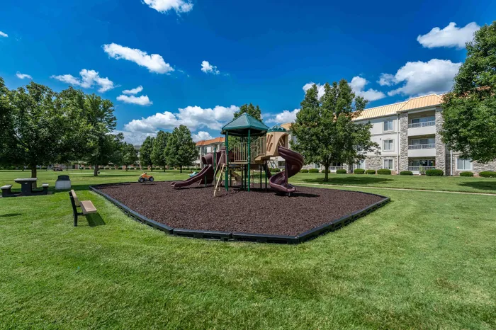 The-Abbey-Apartments-Springfield-Missouri-Amenities-Playground-Seating