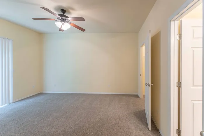 Martin-Riley-Apartment-Homes-Springfield-Missouri-Four-Bedroom-Primary-Bedroom