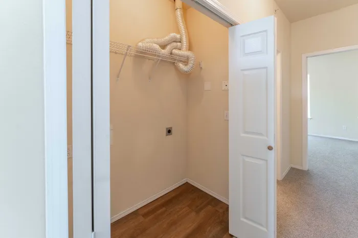 Martin-Riley-Apartment-Homes-Springfield-Missouri-Four-Bedroom-Washer-Dryer-Connections