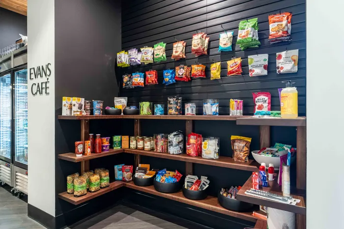 Heritage-Apartments-Springfield-Missouri-Luxury-Amenities-Bodega