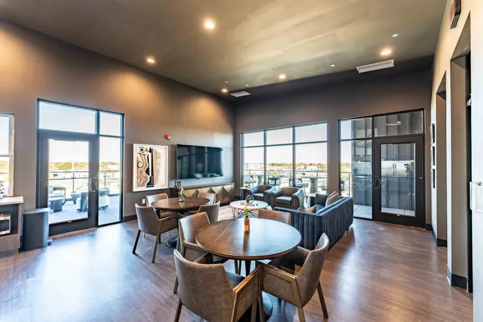 Heritage-Apartments-Springfield-Missouri-Luxury-Amenities-Legacy-Lounge-Sky-Deck-Entrances