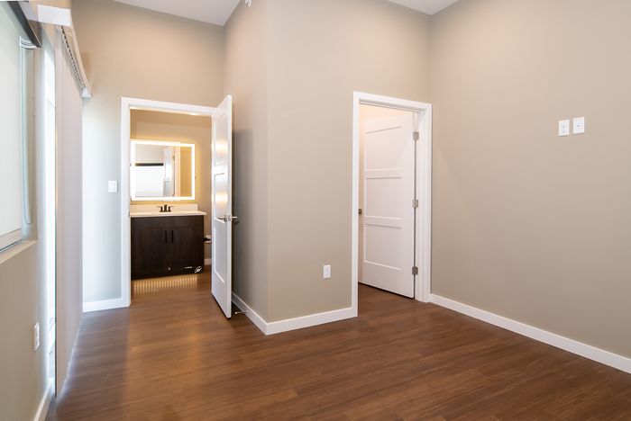 Heritage-Apartments-Springfield-Missouri-Sterling-Three-Bedroom-Second-Bedroom-Bathroom