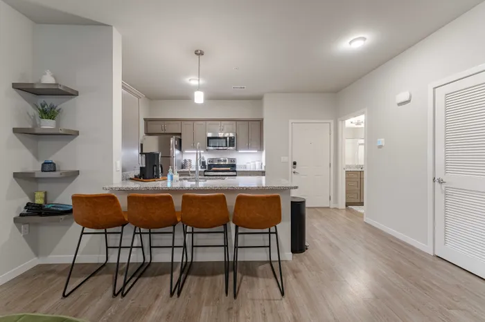 Monarch-Apartments-Springfield-Missouri-Furnished-Two-Bedroom-Breakfast-Bar