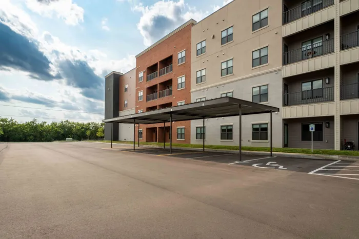 Union-Mill-Apartments-Wichita-Kansas-Amenities-Covered-Parking