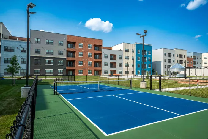 Union-Mill-Apartments-Wichita-Kansas-Luxury-Amenities-Professional-Pickleball-Court