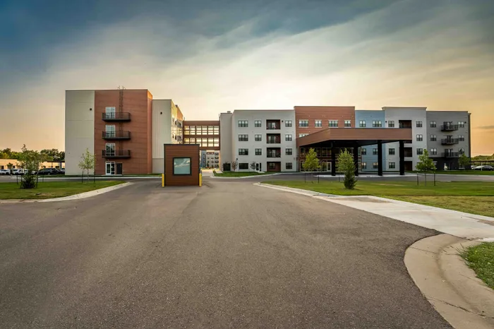 Union-Mill-Apartments-Wichita-Kansas-Exteriors-Front-Of-Building