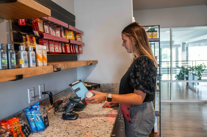 Union-Mill-Apartments-Wichita-Kansas-Luxury-Amenities-Community-Bodega-Self-Check-Out